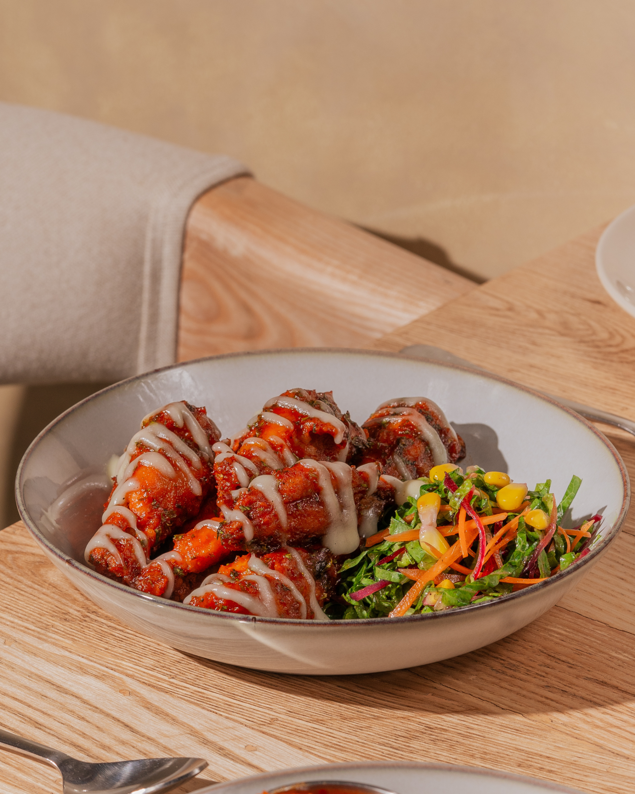 Buffalo chicken wings at Atelier V restaurant Indore